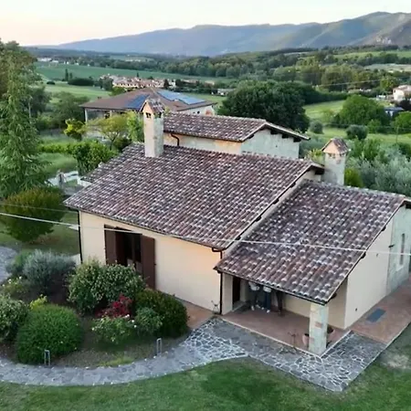 فيلة Umbria Il Salice *